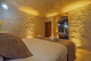 Tyana Cave House