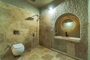 Tyana Cave House