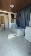 Container Black
