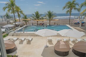 Coco Blue Resort