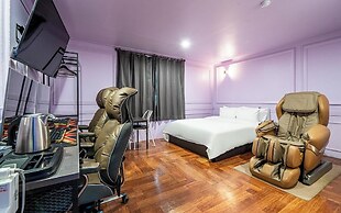 Gimpo Petite Hotel