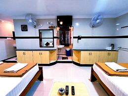 Hotel Gvs Residency