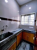 Hotel Gvs Residency