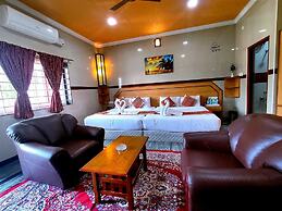 Hotel Gvs Residency