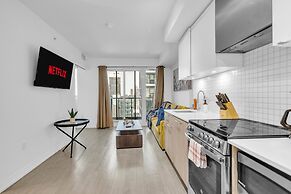 Jarvis Suites - Prime Location