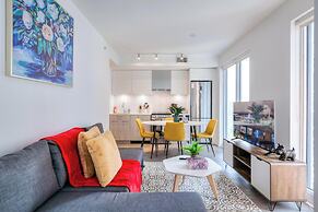 Jarvis Suites - Prime Location