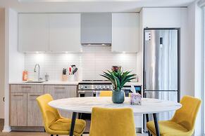 Jarvis Suites - Prime Location
