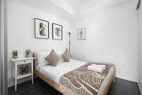 Jarvis Suites - Prime Location