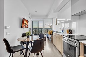 Jarvis Suites - Prime Location