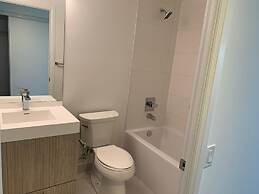 Jarvis Suites - Prime Location
