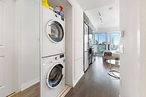 Jarvis Suites - Prime Location
