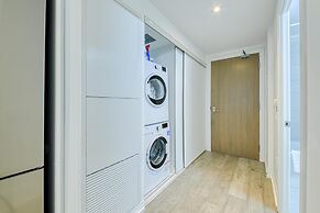 Jarvis Suites - Prime Location