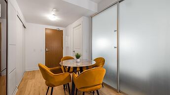 Jarvis Suites - Prime Location