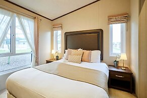 Host Stay Sutton Lodge