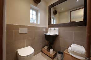 Hosting Peace 4BR San Rafael Sleeps 8
