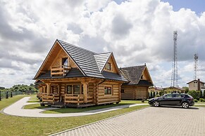 Comfortable, Two-story Holiday Homes With Terraces