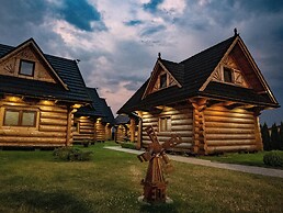 Comfortable, Two-story Holiday Homes With Terraces