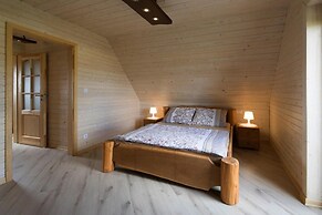 Comfortable, Two-story Holiday Homes With Terraces