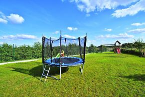Comfortable, Large Holiday Homes With Terraces