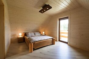 Comfortable, Large Holiday Homes With Terraces