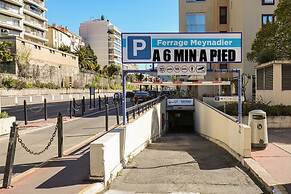 Joli Studio Belle Terrasse Centre Cannes A0b169