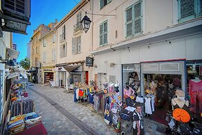 Joli Studio Belle Terrasse Centre Cannes A0b169