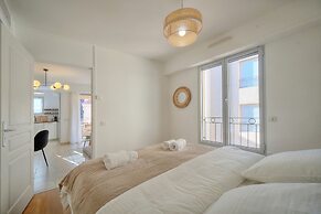 Magnifique 3 pi ces Avec Terrasse A2b238