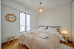 Magnifique 3 pi ces Avec Terrasse A2b238