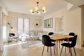 Magnifique 3 pi ces Avec Terrasse A2b238