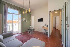 2 Pieces Avec Balcon Hypercentre A1b162