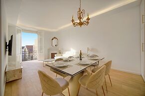 Exceptionnel 3 Chambres Balcon Carr d or A3b129