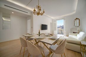 Exceptionnel 3 Chambres Balcon Carr d or A3b129