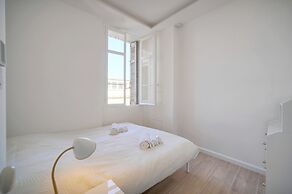 Exceptionnel 3 Chambres Balcon Carr d or A3b129