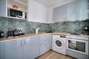 Moderne 2 pi ces c ur du Quartier Suquet A1b261