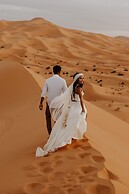 Merzouga  Aicha Luxury Camp