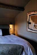 Boutique Luxury Cottage Cheshire Wedding Guests