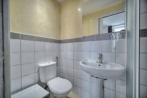 Appartement Spacieux Proche Plages A2b105
