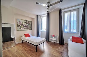 Appartement Spacieux Proche Plages A2b105