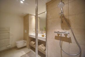 Superbe Studio Neuf ET Moderne A0b196