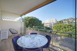 Lumineux Studio Avec Loggia A0b203
