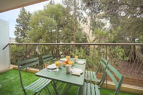 2 Chambres Balcon vue Jardin-carnot A2b266