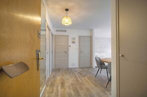 2 Chambres Balcon vue Jardin-carnot A2b266
