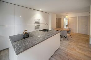 2 Chambres Balcon vue Jardin-carnot A2b266