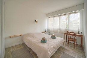 2 Chambres Balcon vue Jardin-carnot A2b266