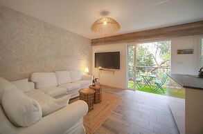2 Chambres Balcon vue Jardin-carnot A2b266