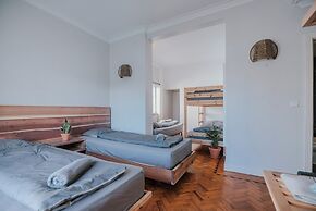 SURFinn Lisbon