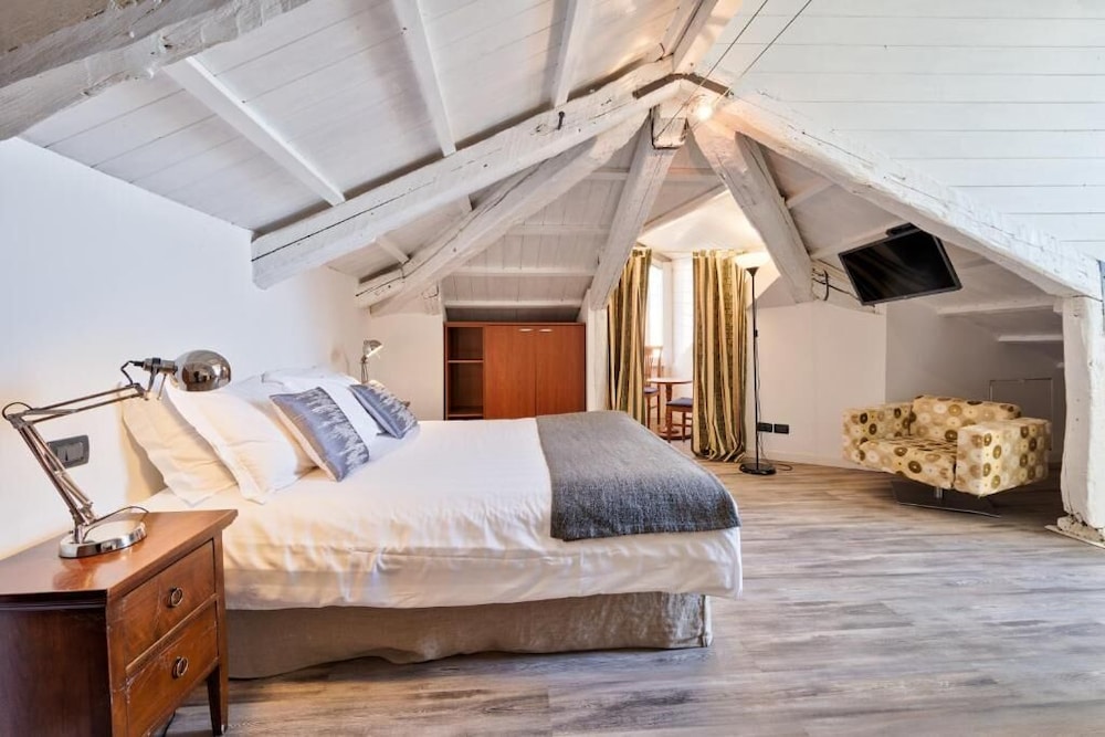 V-nice rooms