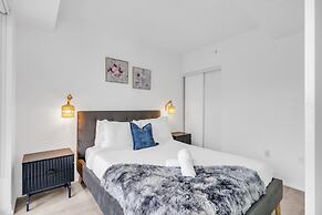 The Coreline Suites – Downtown Toronto