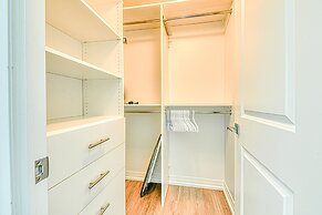 The Coreline Suites – Downtown Toronto