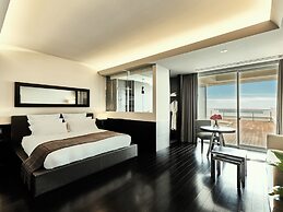 HOTEL GREGES